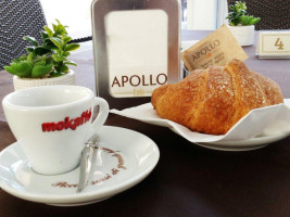 Apollo Cafe' food
