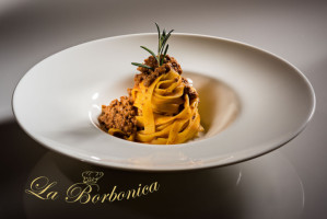 Pasticceria La Borbonica food