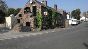 The Stag Inn outside