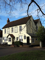 The Royal Oak outside