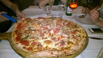 Pizzeria Vecchio Mulino food