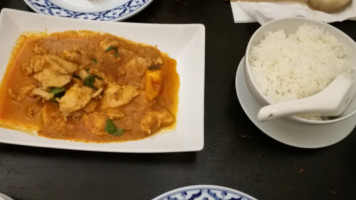 Khob Khun food