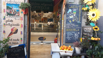 Gelateria Corniglia food