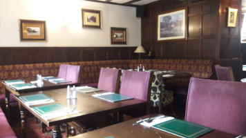 Manvers Arms inside