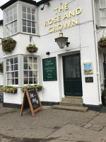 Rose And Crown outside