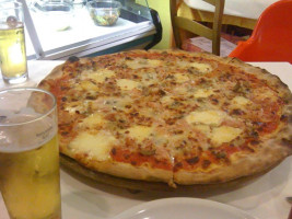 Pizzeria Fuori Orario food