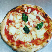 Pizzeria Friggitoria Luna Rossa Di Mauro Luigi food