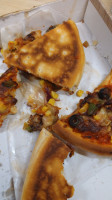 Hollytree Pizza And Kebab House food