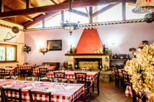 La Taverna Dei Briganti food