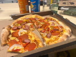 Aros Pizzaria food