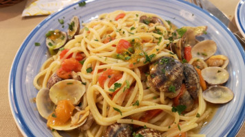 Sciuscia’ A' Mare food