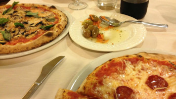 Zsa Trattoria Pizzeria food