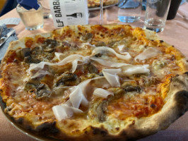 Pizzeria Fiore Blu food