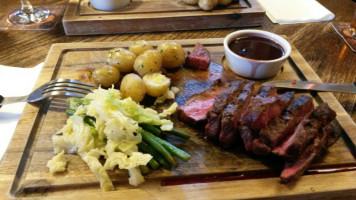 The Thatched Inn food