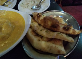 Daba Indian Cuisine food