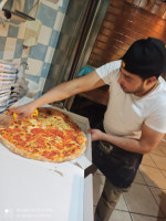 Pizzeria Nesma food