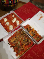Rossa Pizza E Birra food