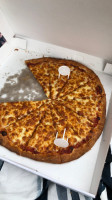 The Fat Pizza food