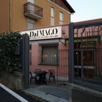 Pizzeria Dal Mago inside