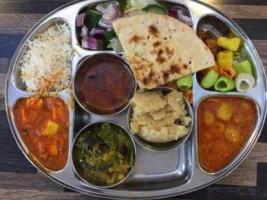 Aahaar Indian Cuisine food