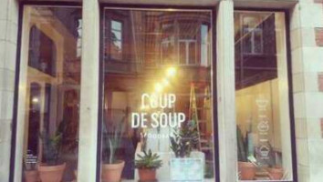 Coup De Soup outside