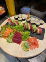 Sushi Home Nederenamestraat food