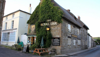 Royal Oak outside