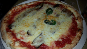 Antica Pizzeria Frattese food