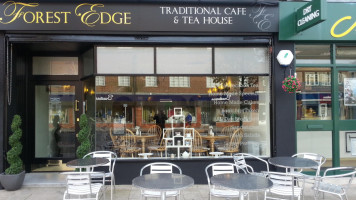 Forest Edge Cafe And Teahouse outside