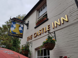 The Castle Inn outside
