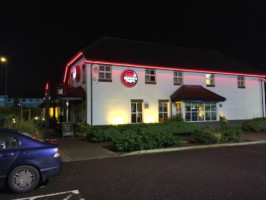 Brewers Fayre outside