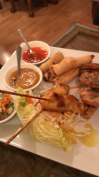Thai On 7evern food