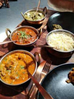 Ashok's Pourquoi Pas L' Inde food