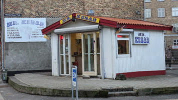 Kebab Station outside