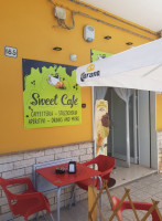 Sweet Cafe inside