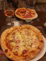 Pizzeria Del Piazza Rumes food