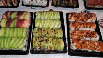 Delight Sushi And Pokebowls inside