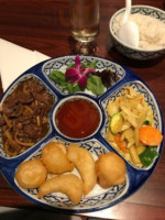 Thai Palatset food