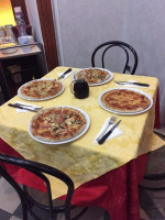 Pizzeria Ristorante Tre Stelle Di Barone Francesco inside