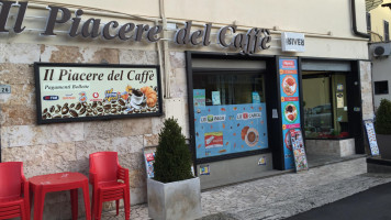 Il Piacere Del Caffe' food
