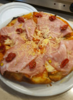 Pronto Pizza Di Dimastrochicco Loredana food