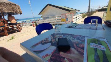 Renzoni Beach food