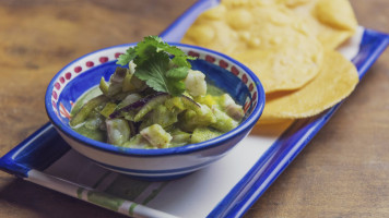 Mezcaleria Callejon food