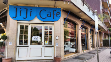 Jiji Cafe Momus food