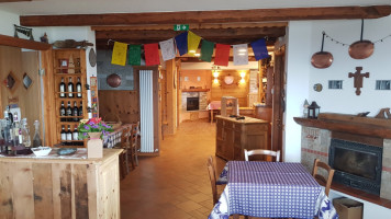 Rifugio Shambala inside