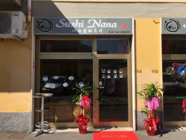 Sushi Nana inside