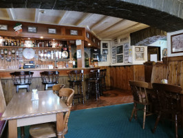 The Irish Arms inside