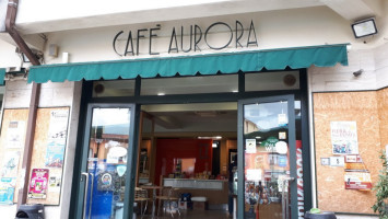 Cafe Gelateria Aurora inside