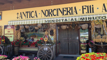 Antica Norcineria Fratelli Ansuini outside