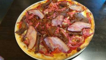 Pizzeria Rosief food